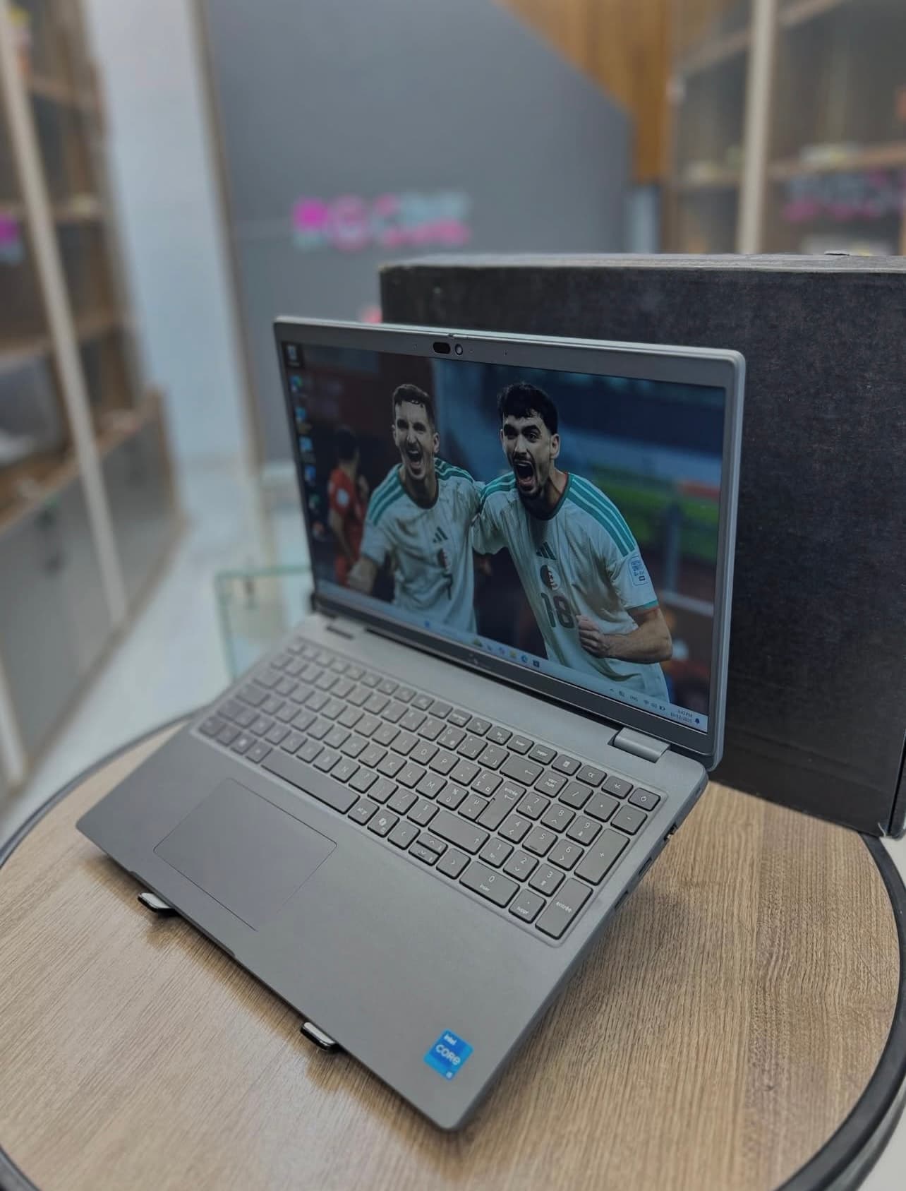 Dell Latitude 3550 Neuf Avec sa boîte   ( Ref : V16-121 ) - 3