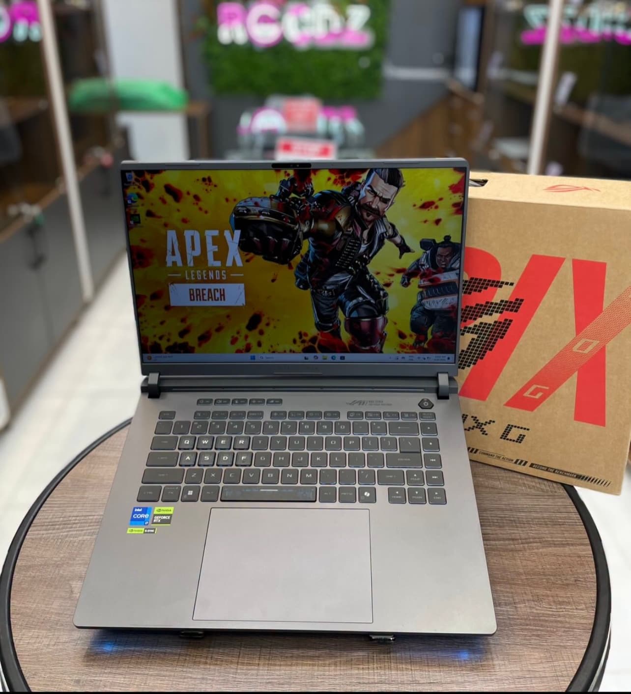 ASUSTeK ROG STRIX G16 ( Ref : V11-82)  - 2