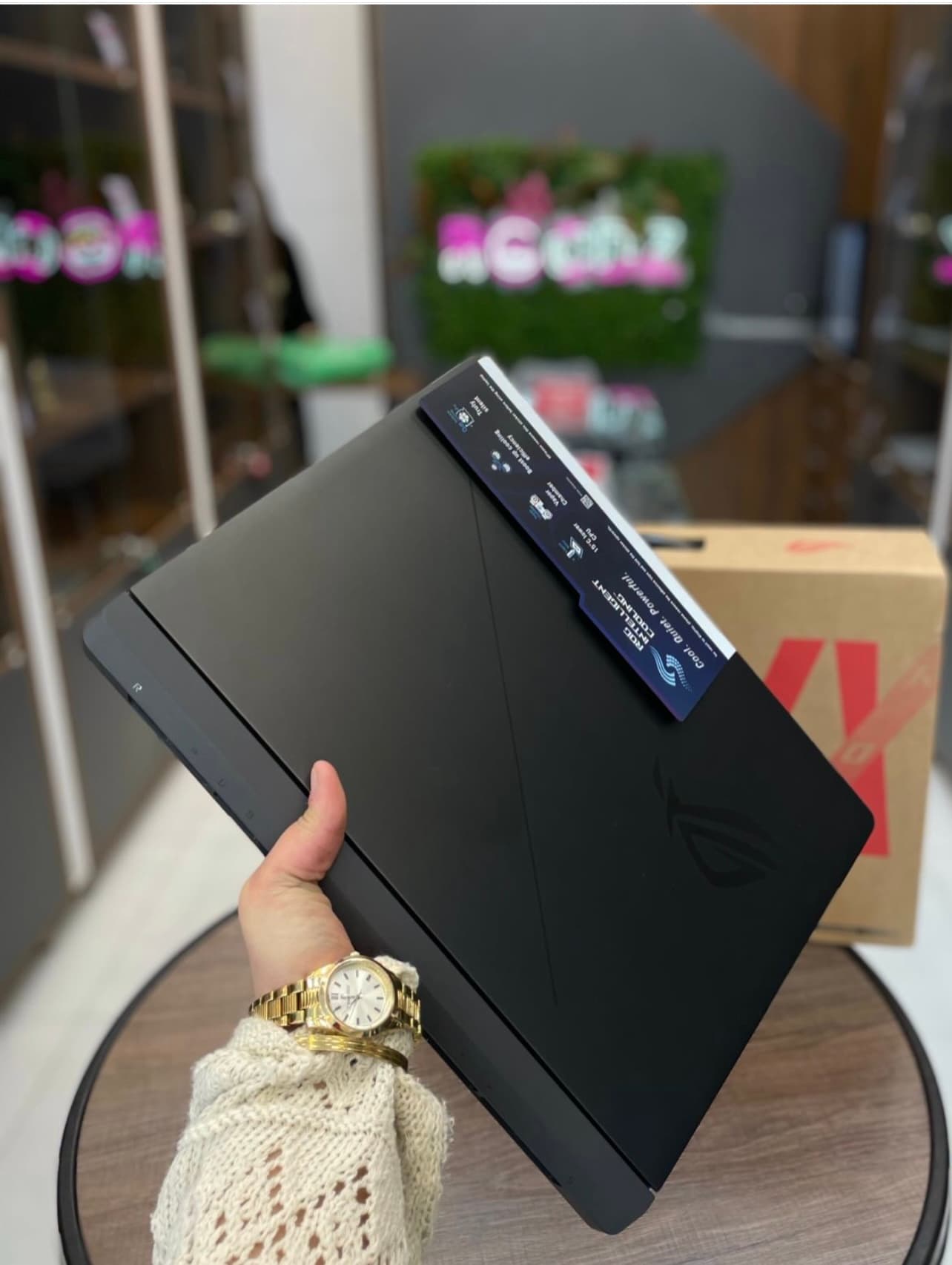 ASUSTeK ROG STRIX G16 ( Ref : V11-82)  - 5