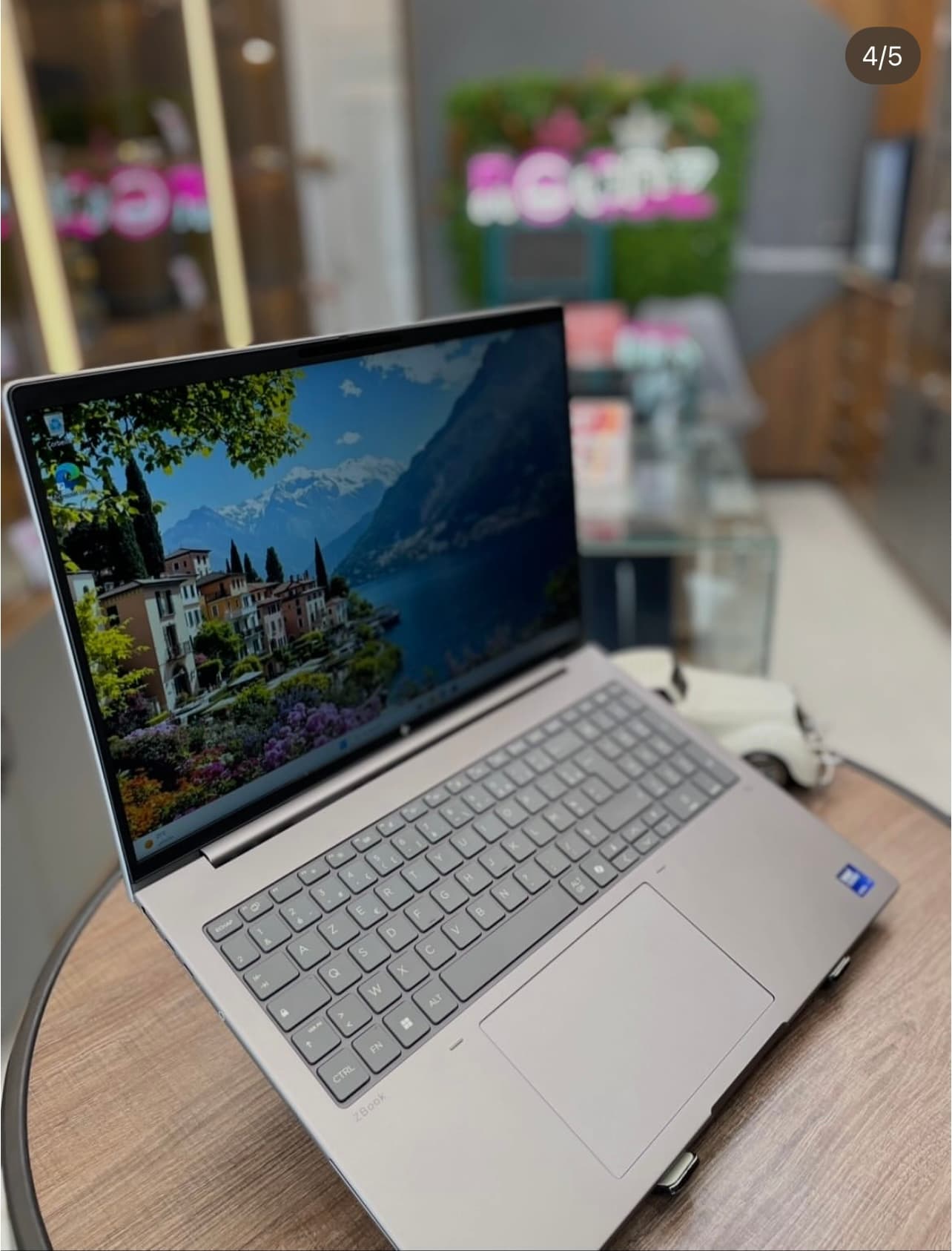 HP ZBOOK 8 G 1 ( Ref : V9-70) - 4